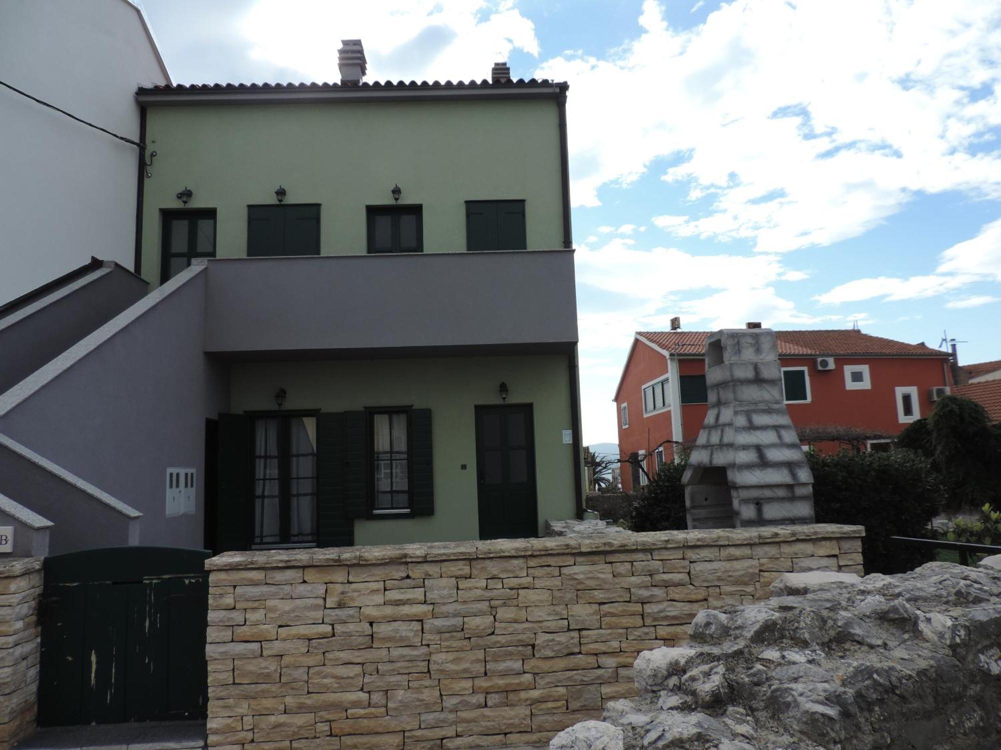 Apartments Lori Биоград-на-Мору Экстерьер фото