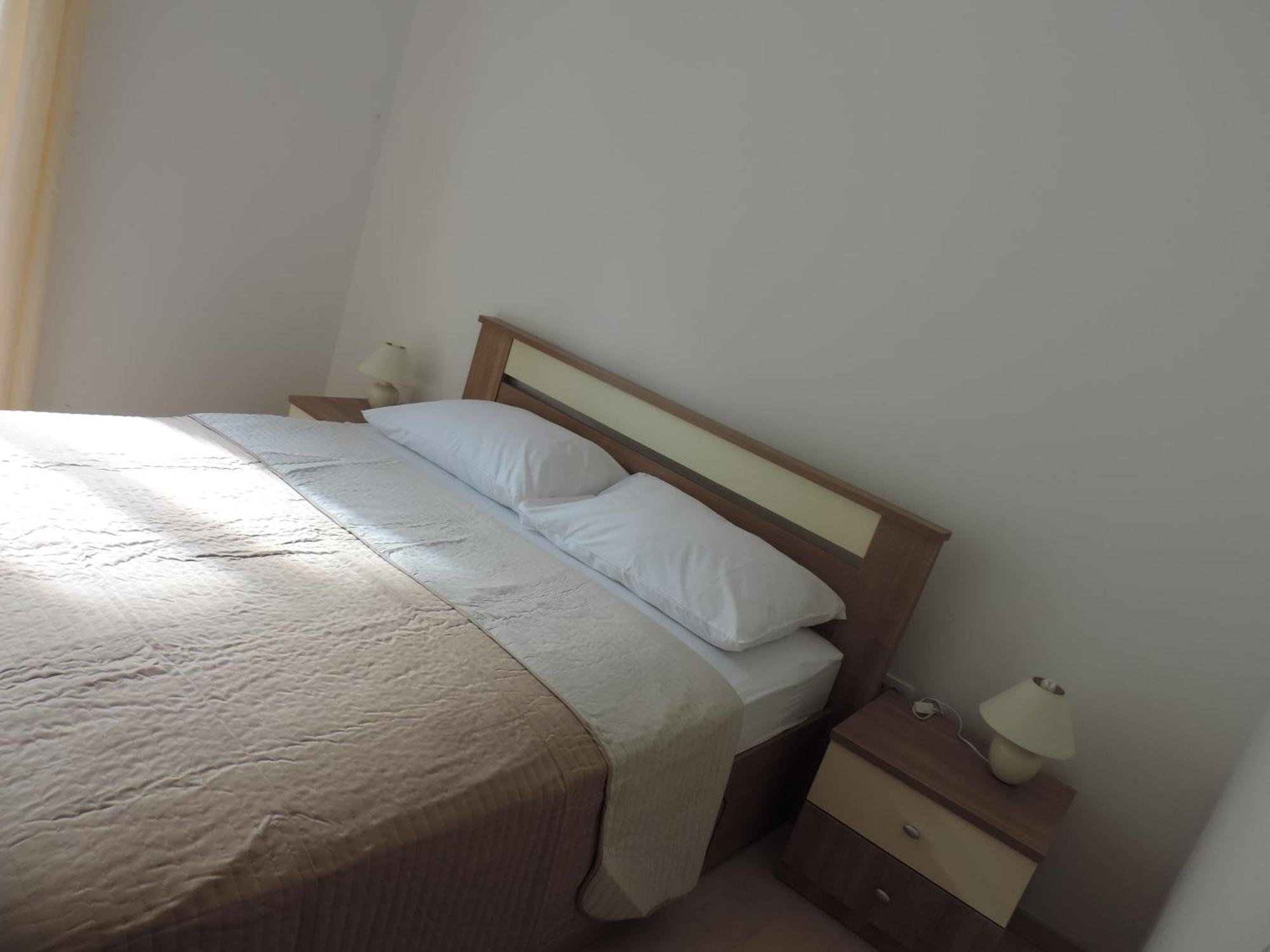 Apartments Lori Биоград-на-Мору Экстерьер фото