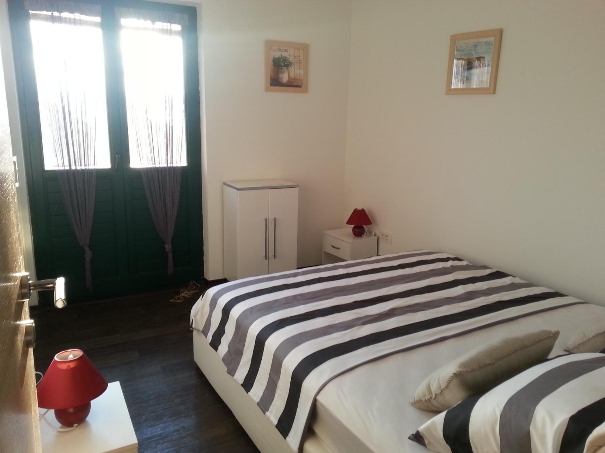 Apartments Lori Биоград-на-Мору Номер фото