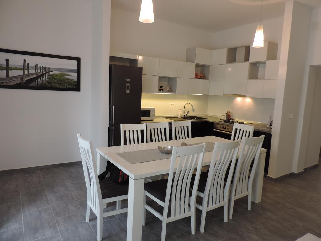 Apartments Lori Биоград-на-Мору Номер фото